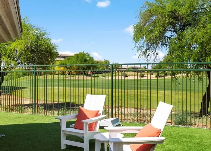2br Cozysuites At Kierland Commons With Pool #02