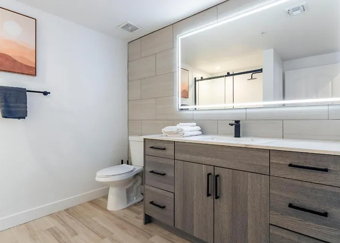 2br Cozysuites At Kierland Commons With Pool #02 * Scottsdale